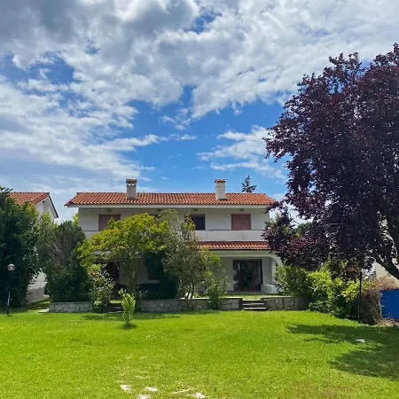 Houseloft Miramare In Fourka Beach Vakantiehuis