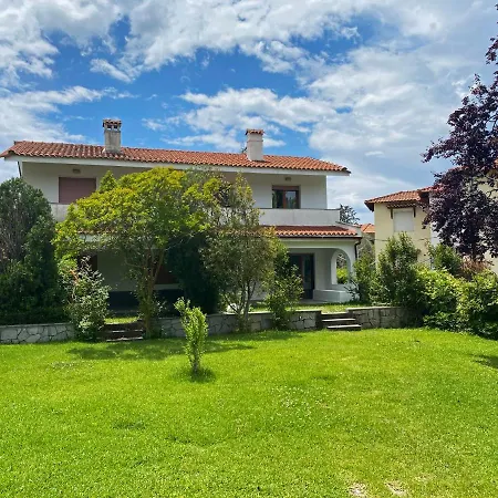 בית נופש Houseloft Miramare In Fourka Beach *